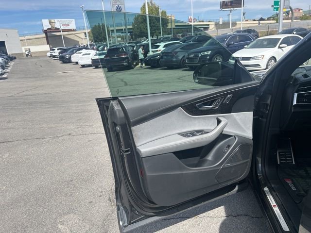 Used 2023 Audi SQ8 Prestige image 24