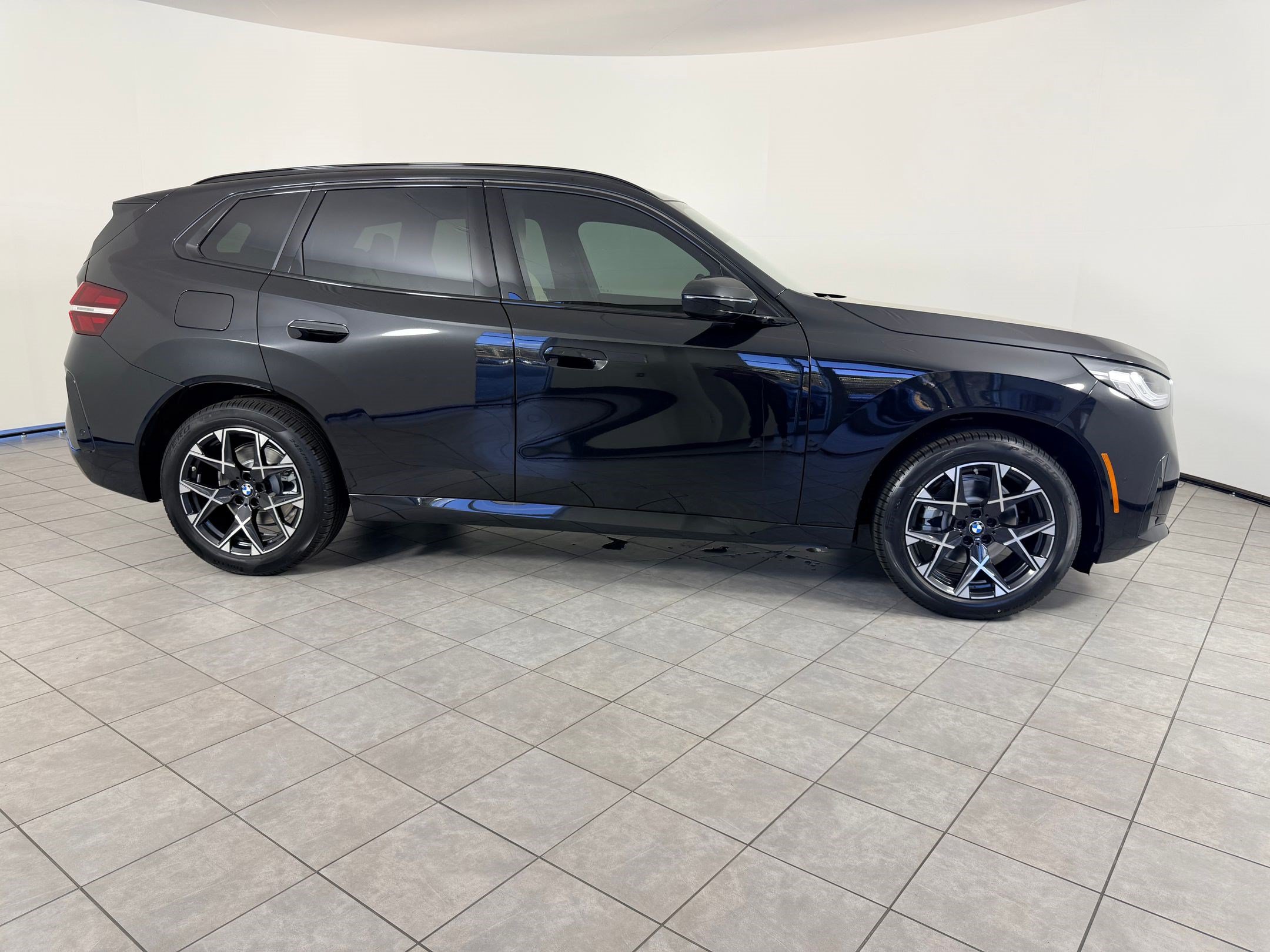 New 2026 BMW X3 xDrive30i w/ M Sport Package AWD/4WD image 8