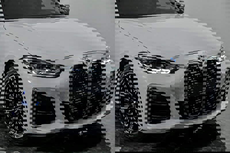 Used 2022 BMW M440i xDrive Gran Coupe w/ Premium Package image 2