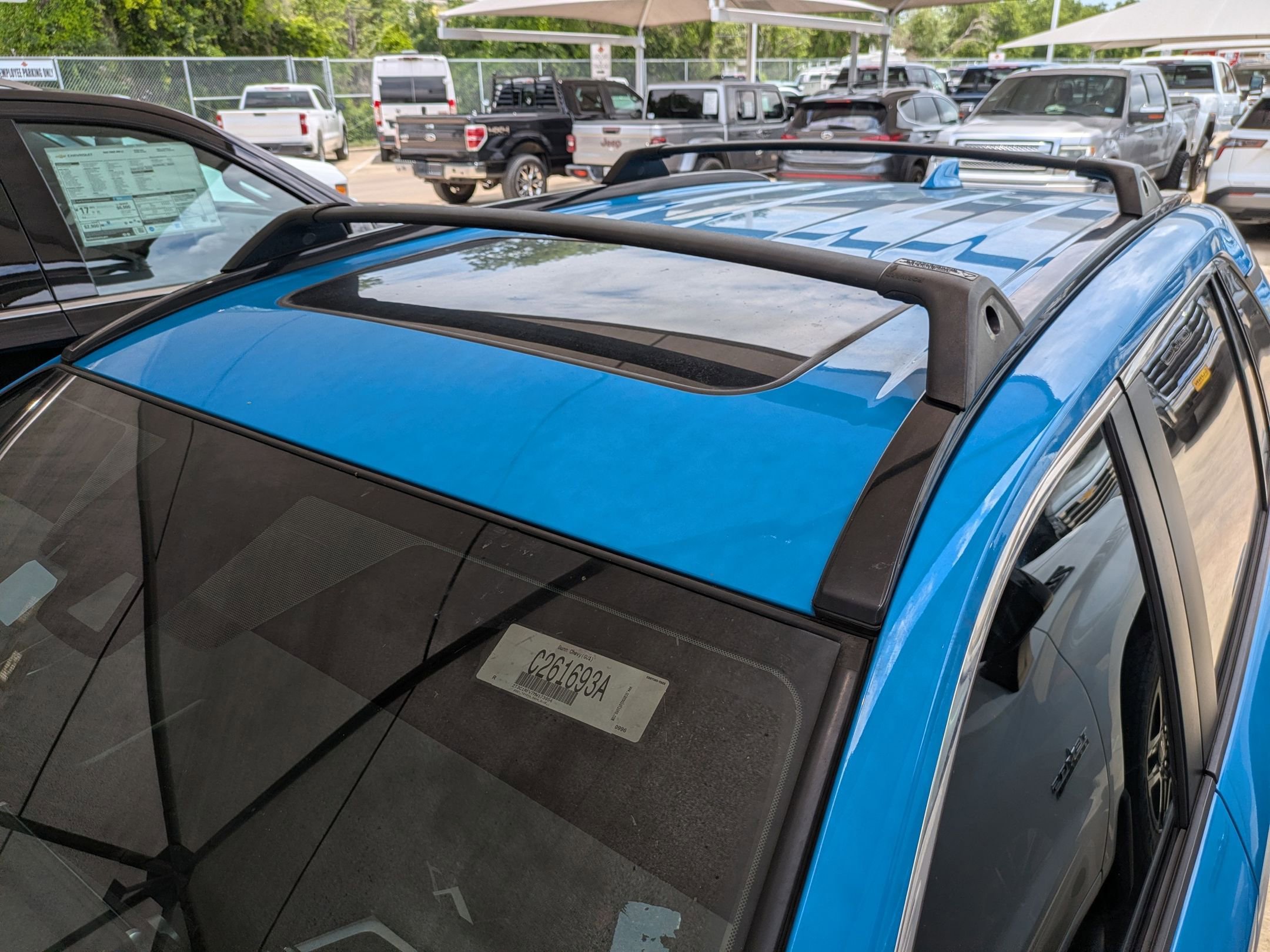 Used 2021 Toyota RAV4 XLE Premium FWD image 8