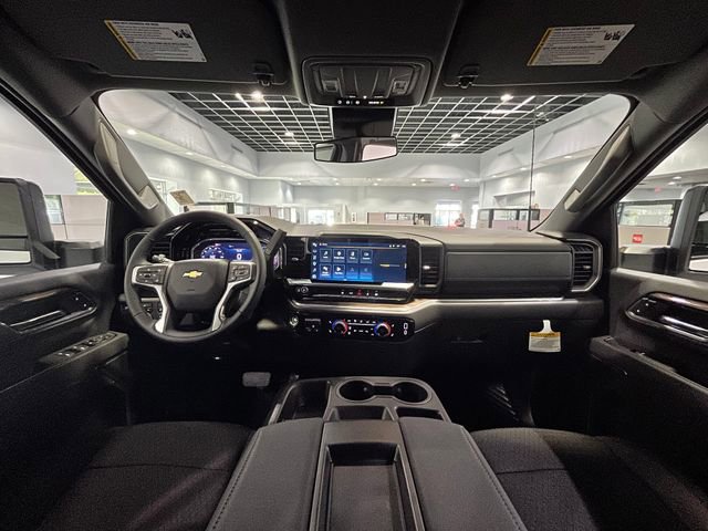 Certified 2025 Chevrolet Silverado 2500 LT w/ Convenience Package image 15