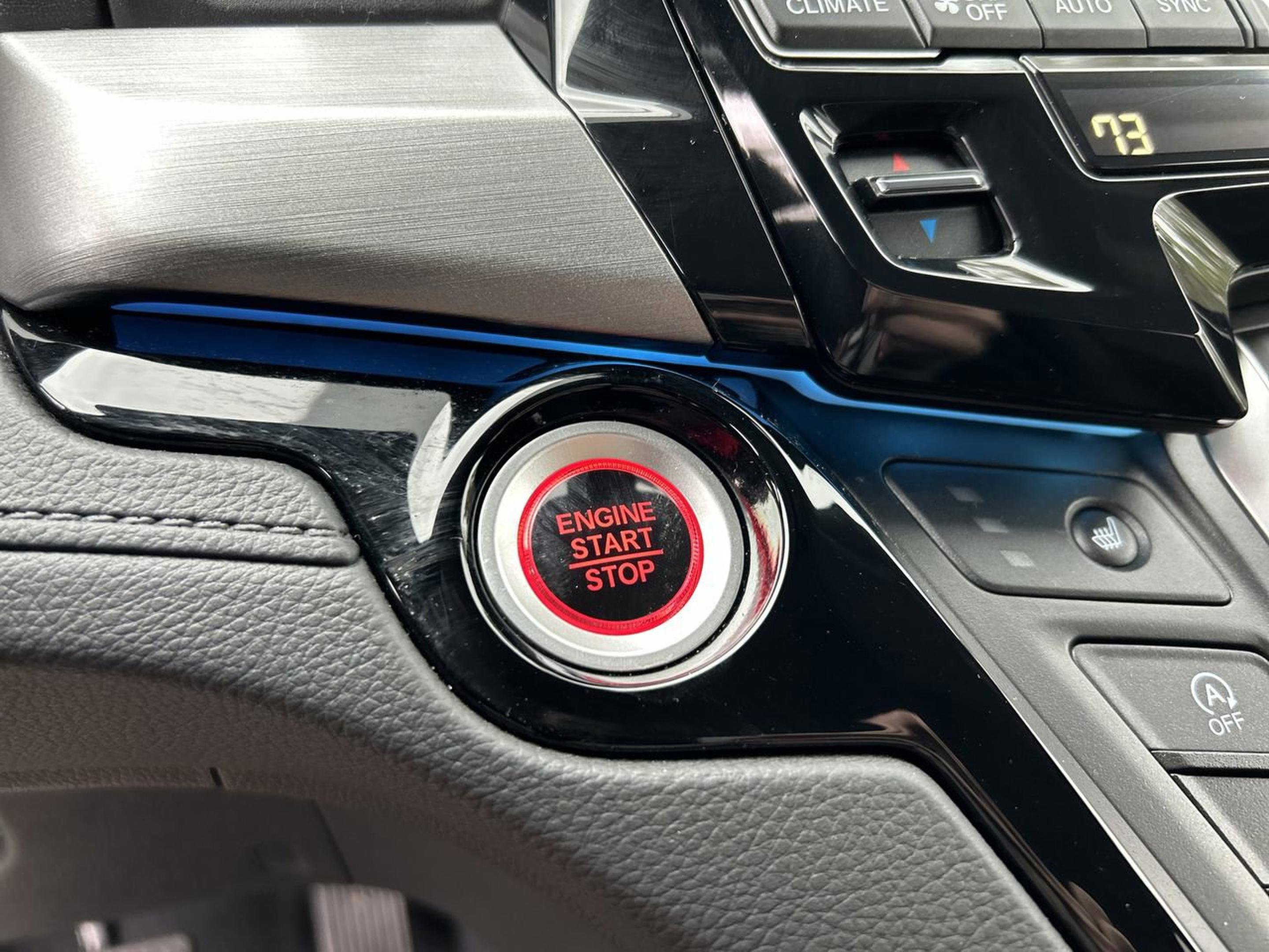 Certified 2024 Honda Odyssey Touring image 31