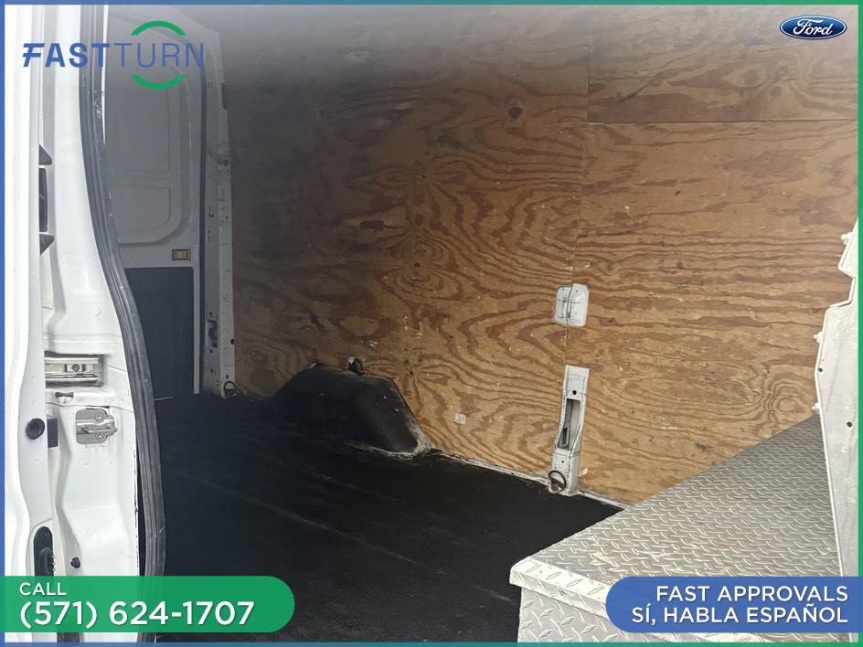 Used 2015 Ford Transit 250 148 Medium Roof RWD image 5