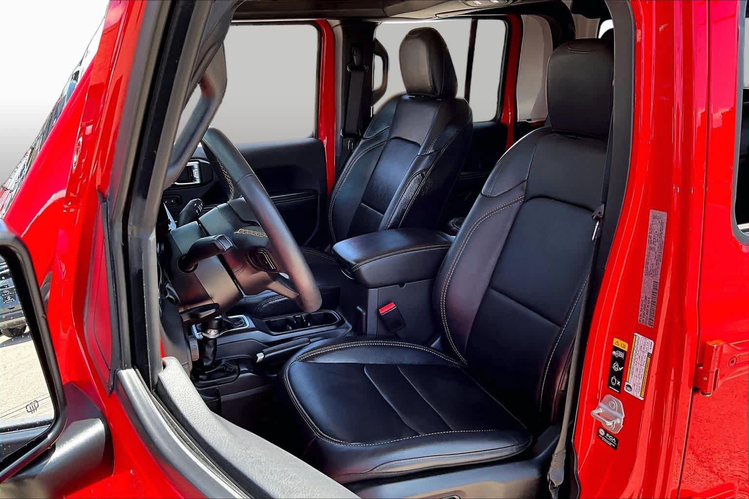 Used 2024 Jeep Gladiator Sport AWD/4WD image 8