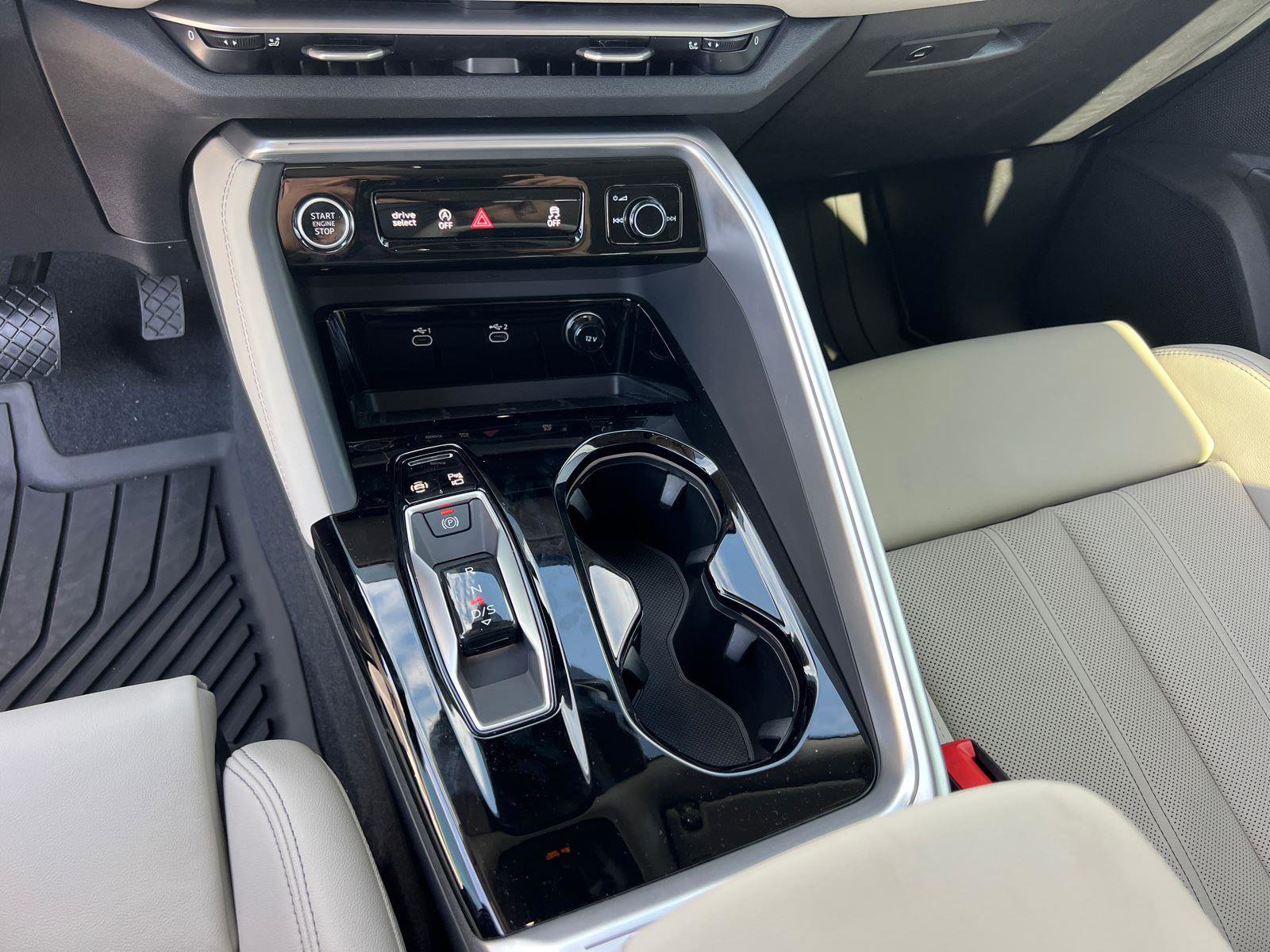 New 2025 Audi Q5 Premium Plus AWD/4WD image 24
