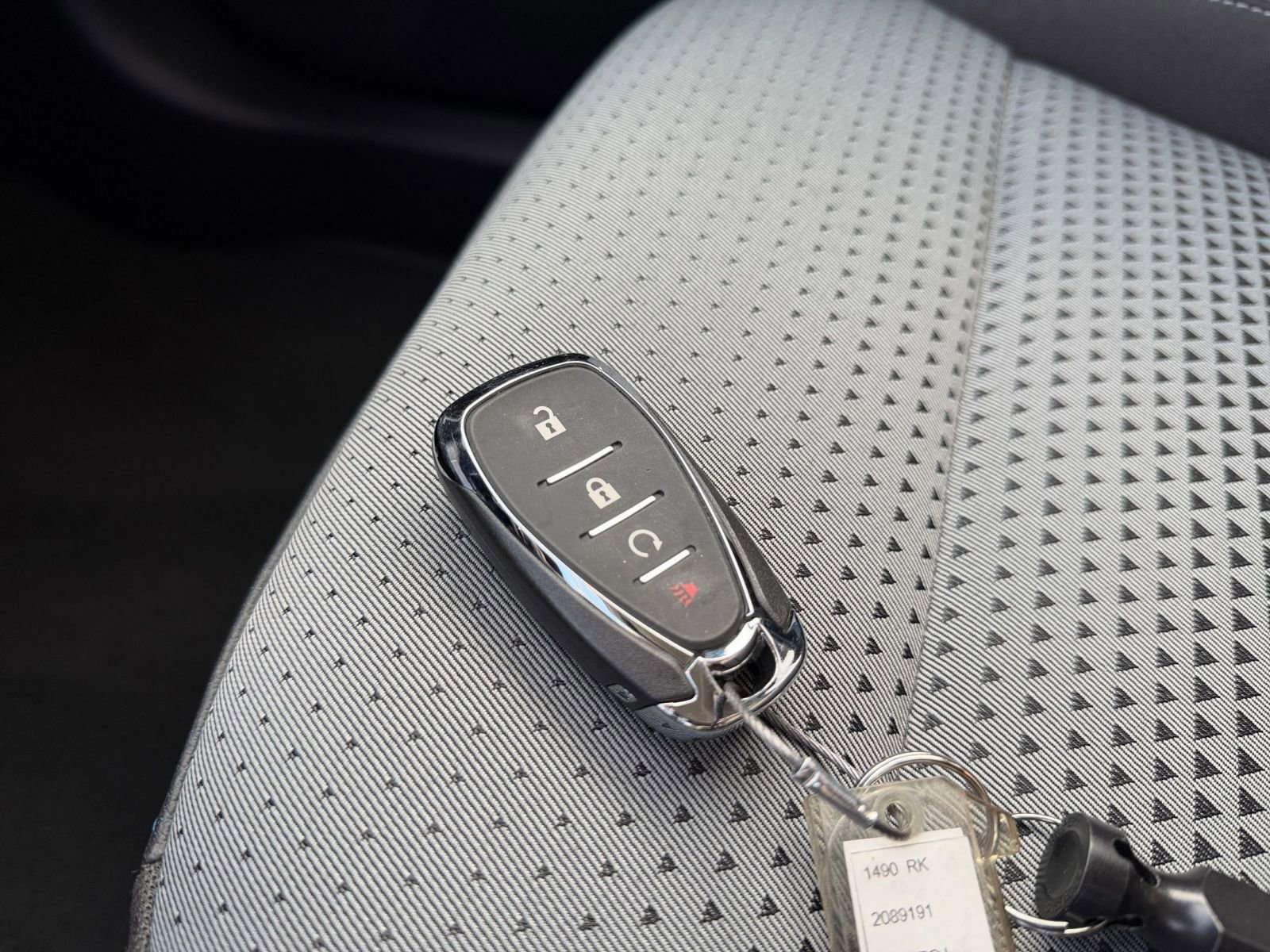 Used 2025 Chevrolet Trax LT image 22