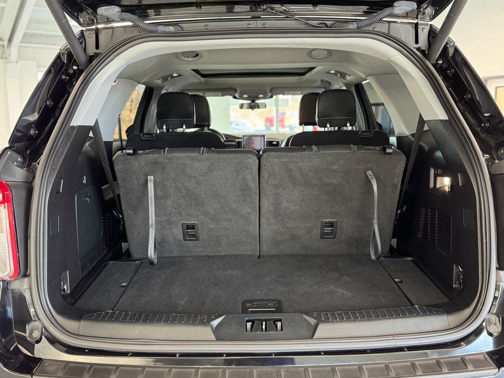 Used 2021 Ford Explorer XLT w/ Equipment Group 202A image 36