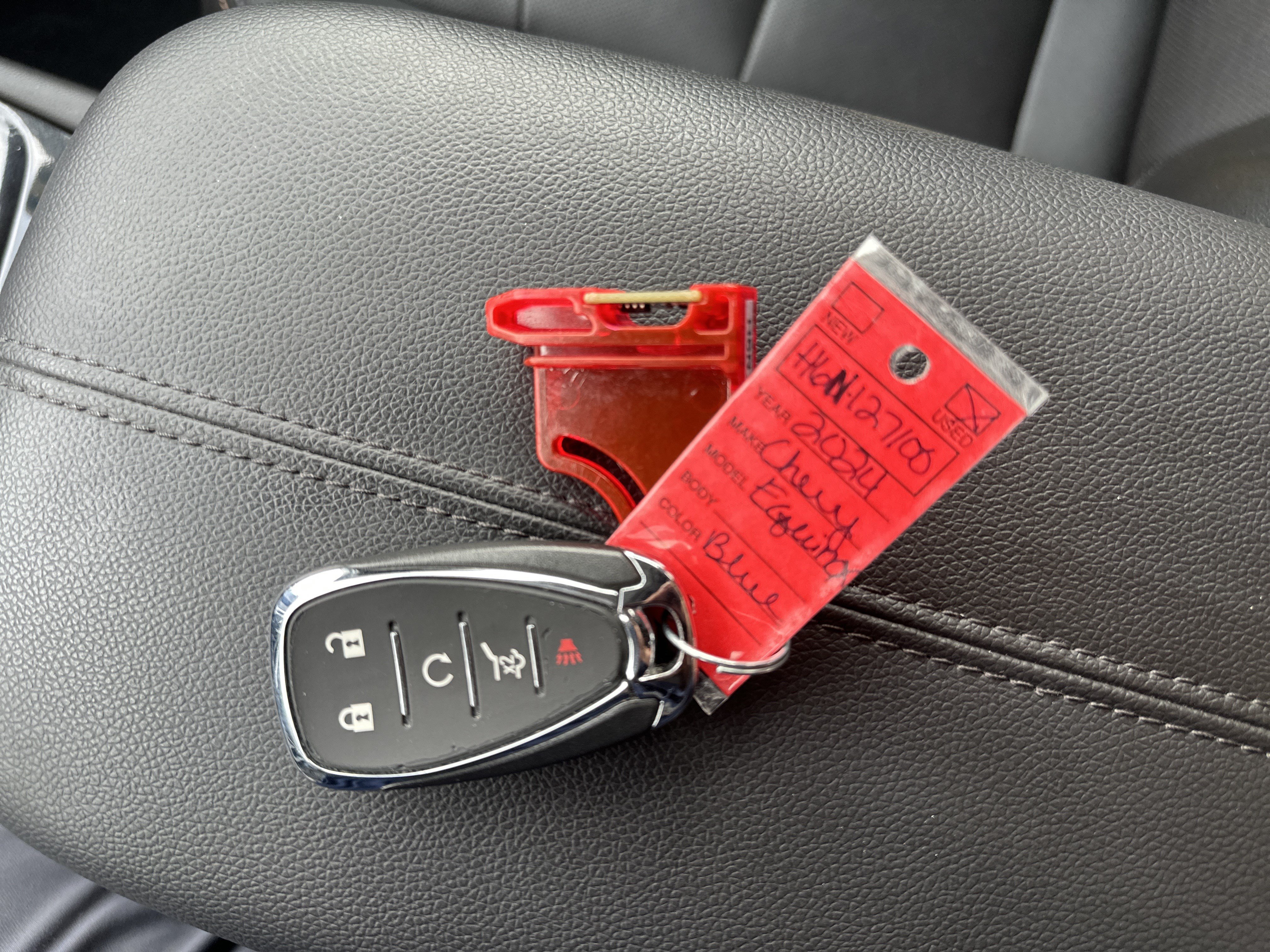 Used 2024 Chevrolet Equinox Premier FWD image 34