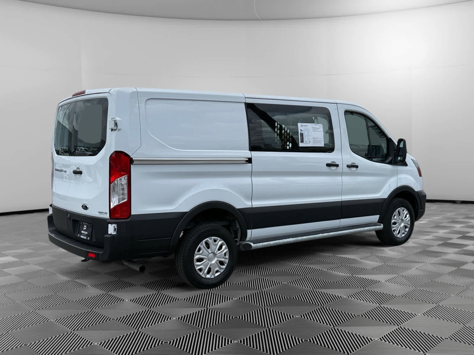 Used 2025 Ford Transit 250 Low Roof w/ Exterior Upgrade Package RWD image 5