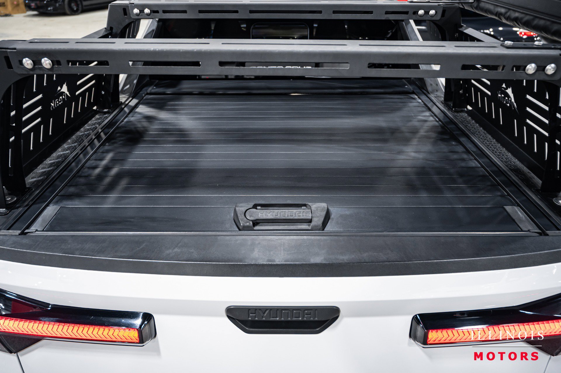 Used 2022 Hyundai Santa Cruz SEL Premium image 34