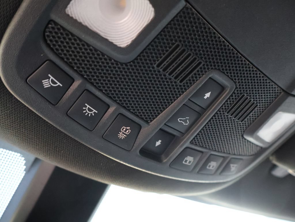 Used 2017 Lincoln MKC Reserve FWD image 35