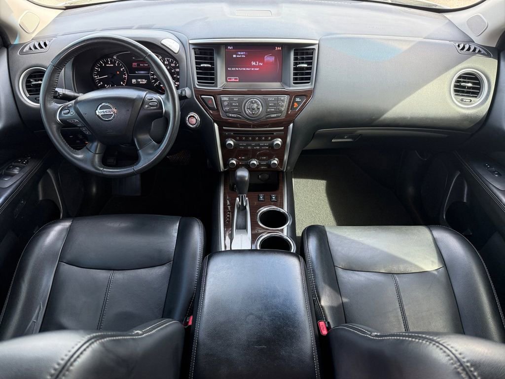 Used 2015 Nissan Pathfinder SL w/ SL Premium Package image 12
