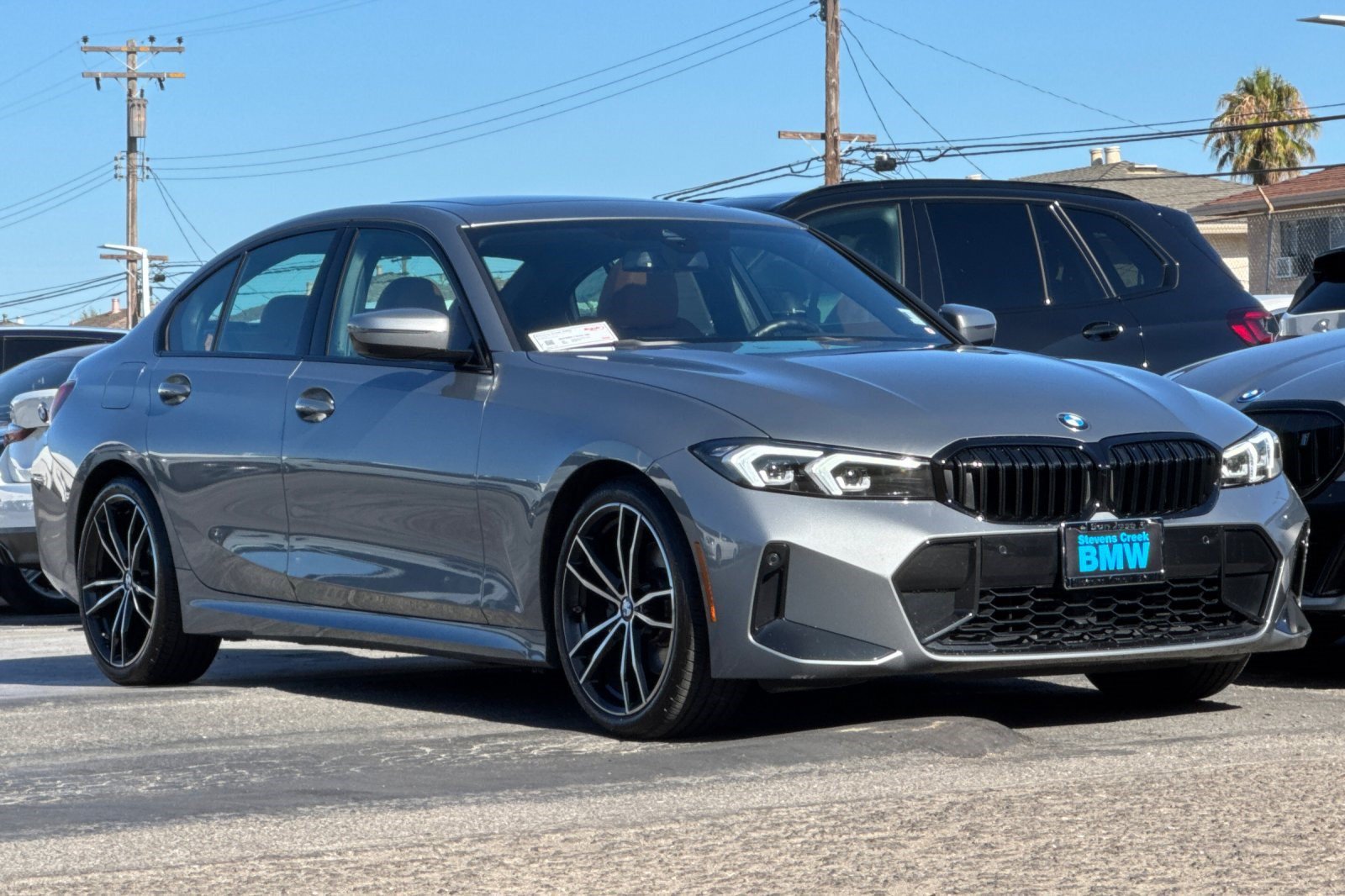 Used 2024 BMW 330i Sedan w/ M Sport Package RWD image 7