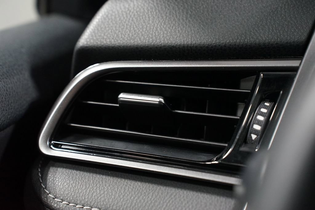 Certified 2021 Toyota Camry XSE image 26
