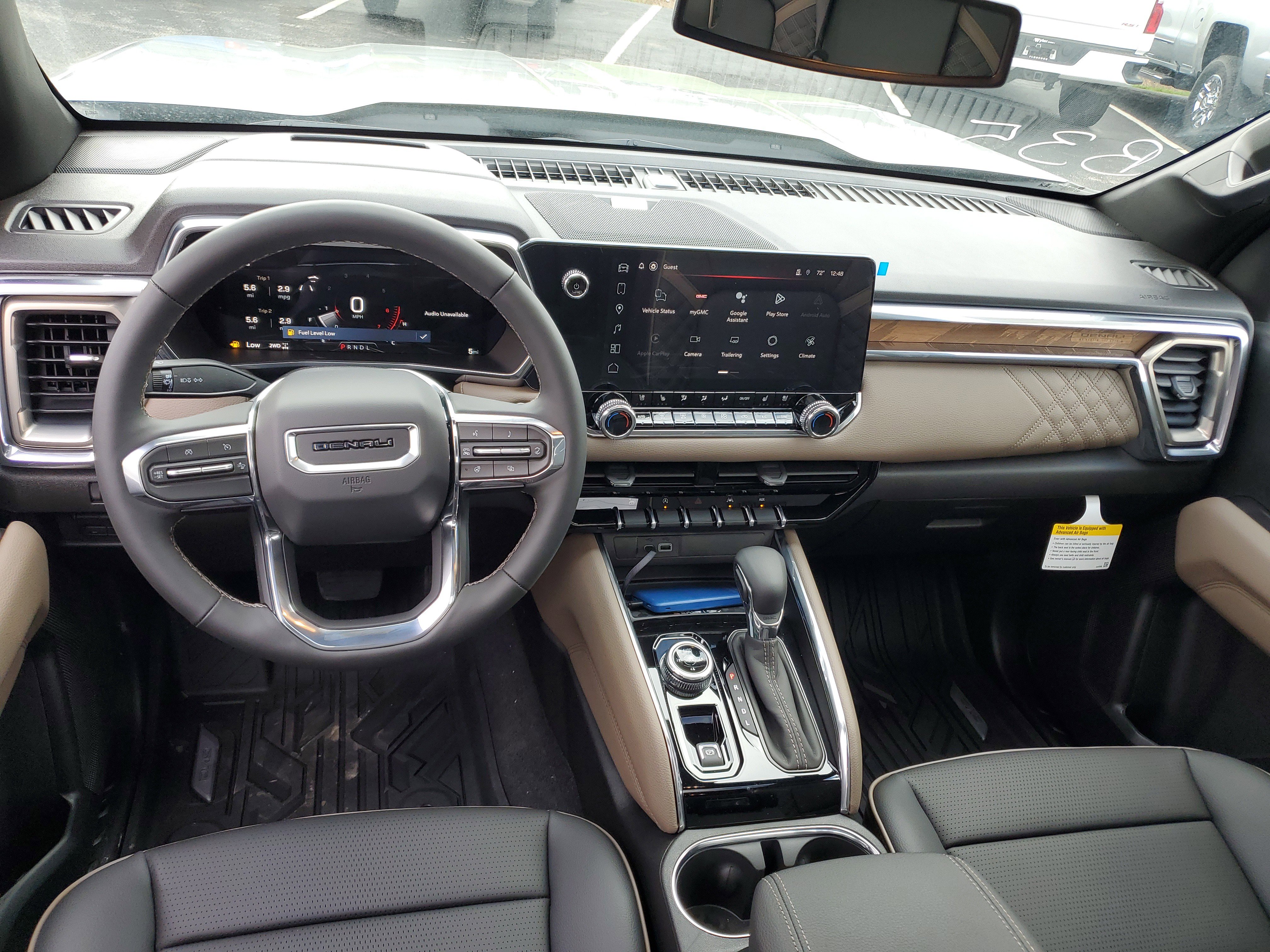 New 2026 GMC Canyon Denali image 12