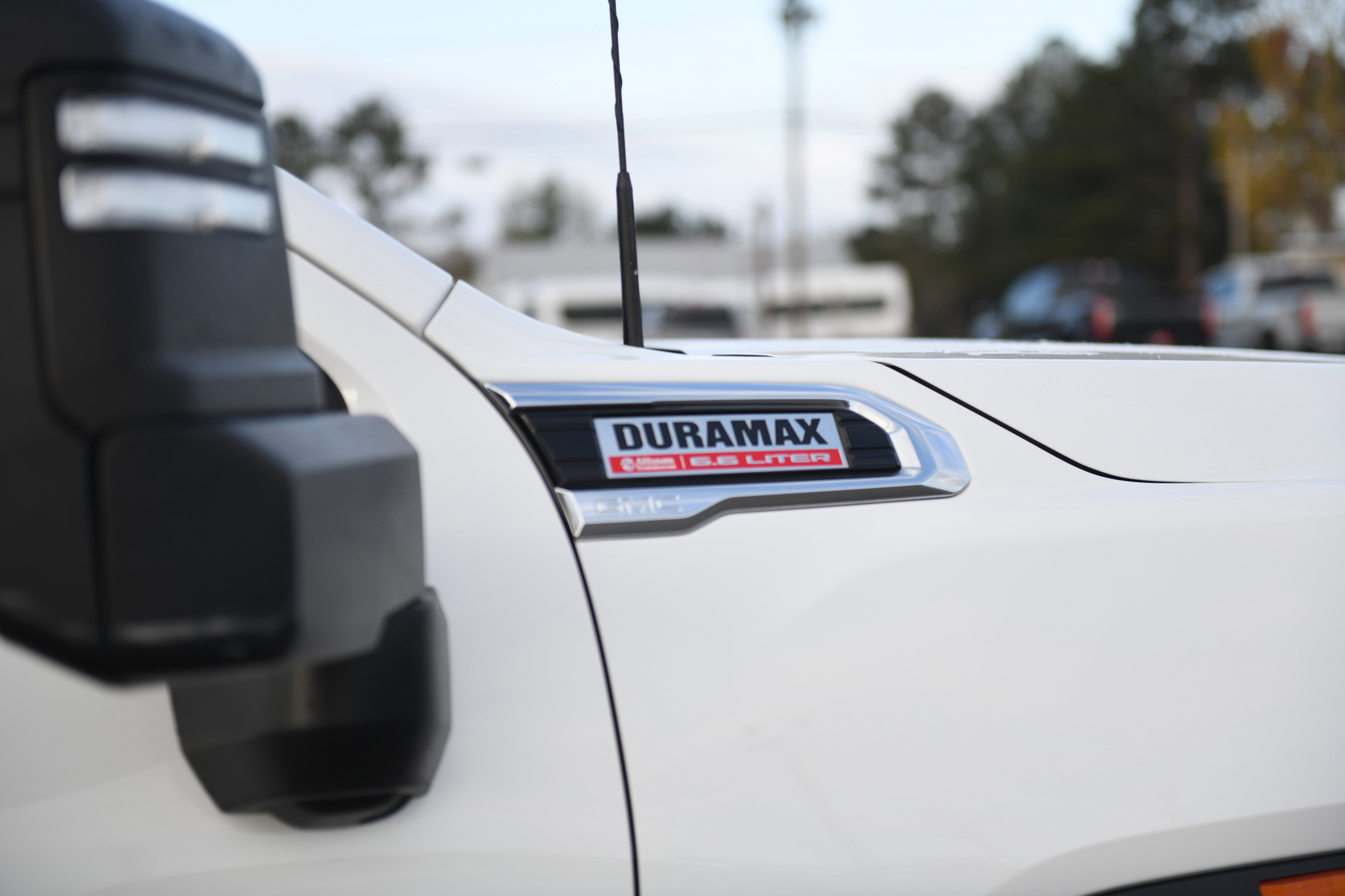 Used 2022 GMC Sierra 2500 Pro w/ Convenience Package image 6