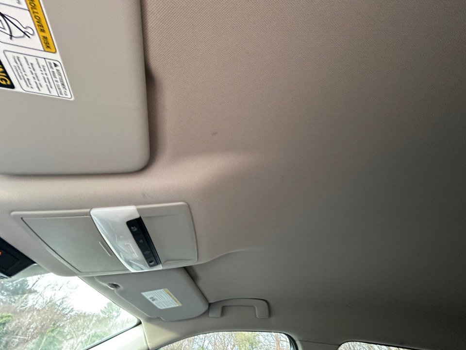 Used 2025 Nissan Rogue S image 21