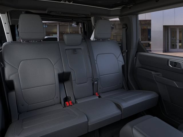 New 2026 Ford Bronco Outer Banks w/ Sasquatch Package AWD/4WD image 11