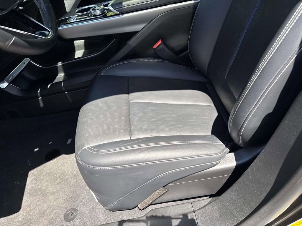 Certified 2024 Cadillac Lyriq Sport AWD/4WD image 29