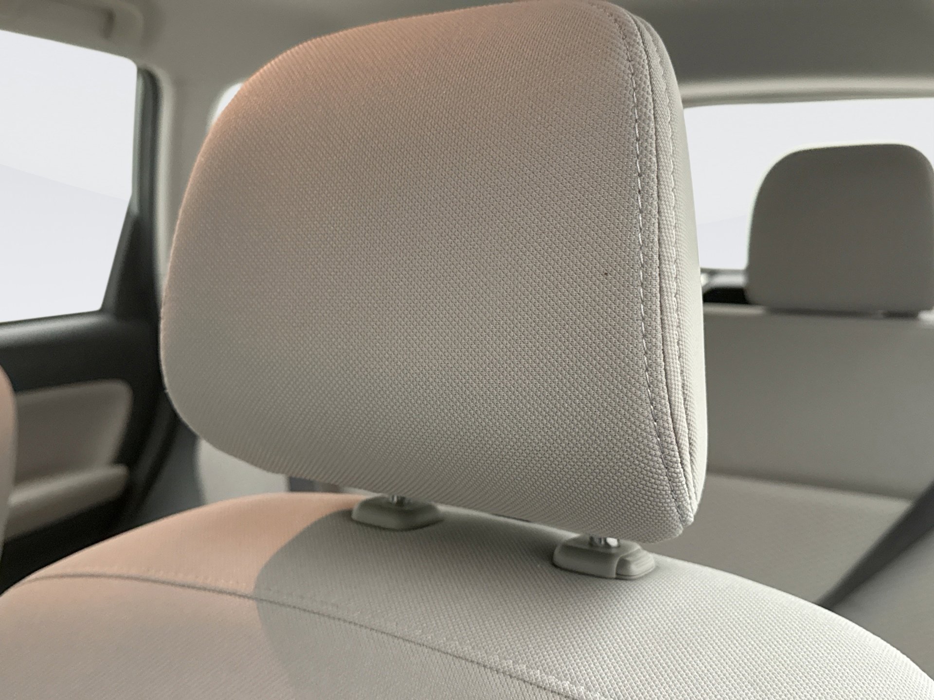 Used 2017 Subaru Forester 2.5i w/ Alloy Wheel Package AWD/4WD image 8