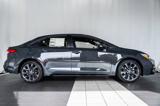 New 2026 Toyota Corolla SE image 3