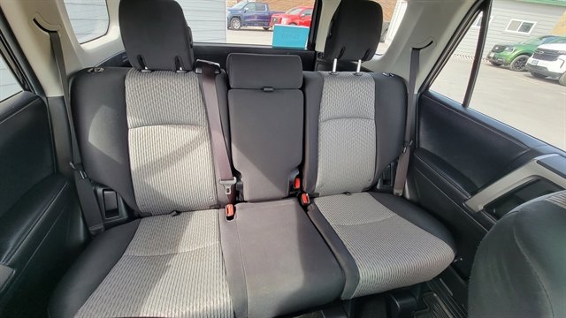 Used 2018 Toyota 4Runner SR5 image 53