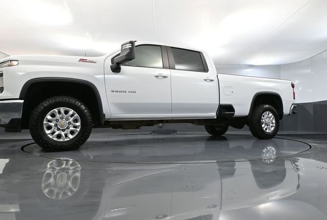 Used 2024 Chevrolet Silverado 3500 LT image 56
