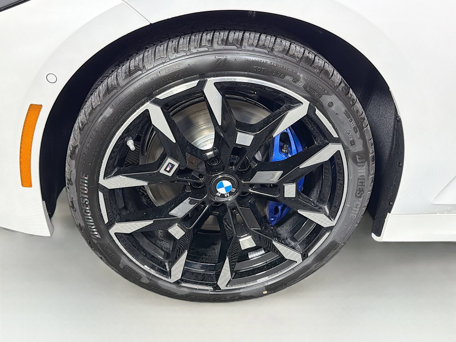 New 2026 BMW 330i xDrive Sedan w/ M Sport Package AWD/4WD image 33