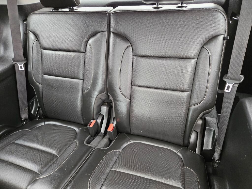 Used 2019 GMC Acadia SLT image 17