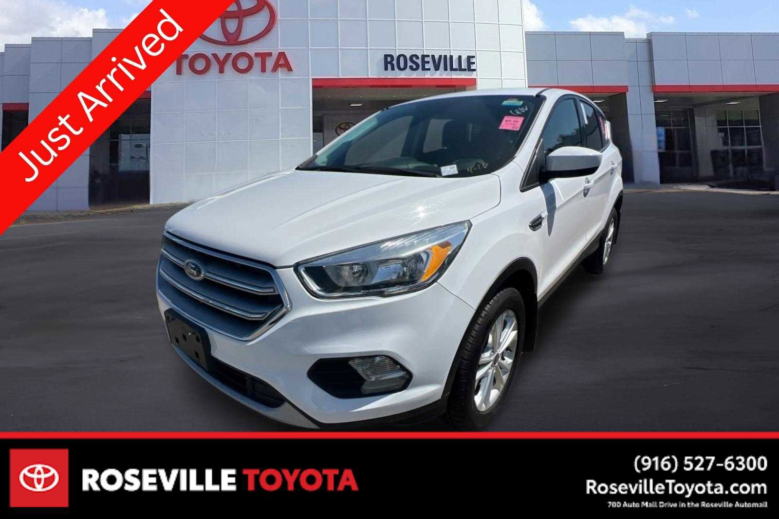 Used 2017 Ford Escape SE image 1