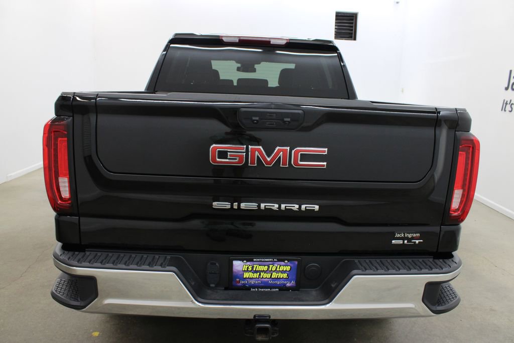 Used 2025 GMC Sierra 1500 SLT AWD/4WD image 4