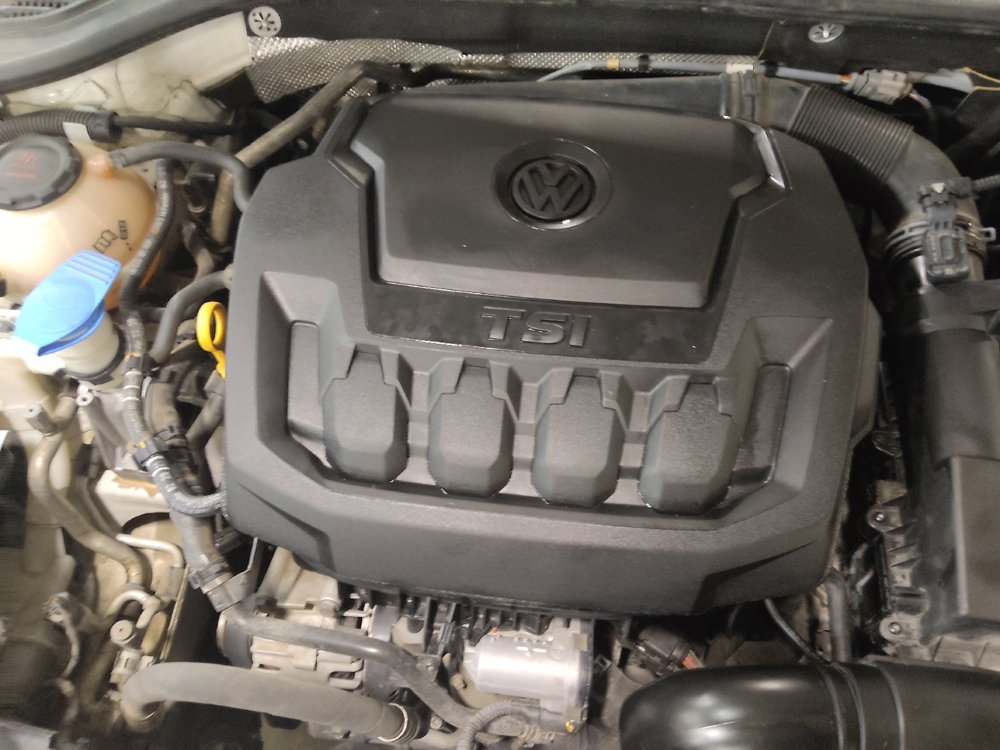 Used 2022 Volkswagen Passat 2.0T SE FWD image 30