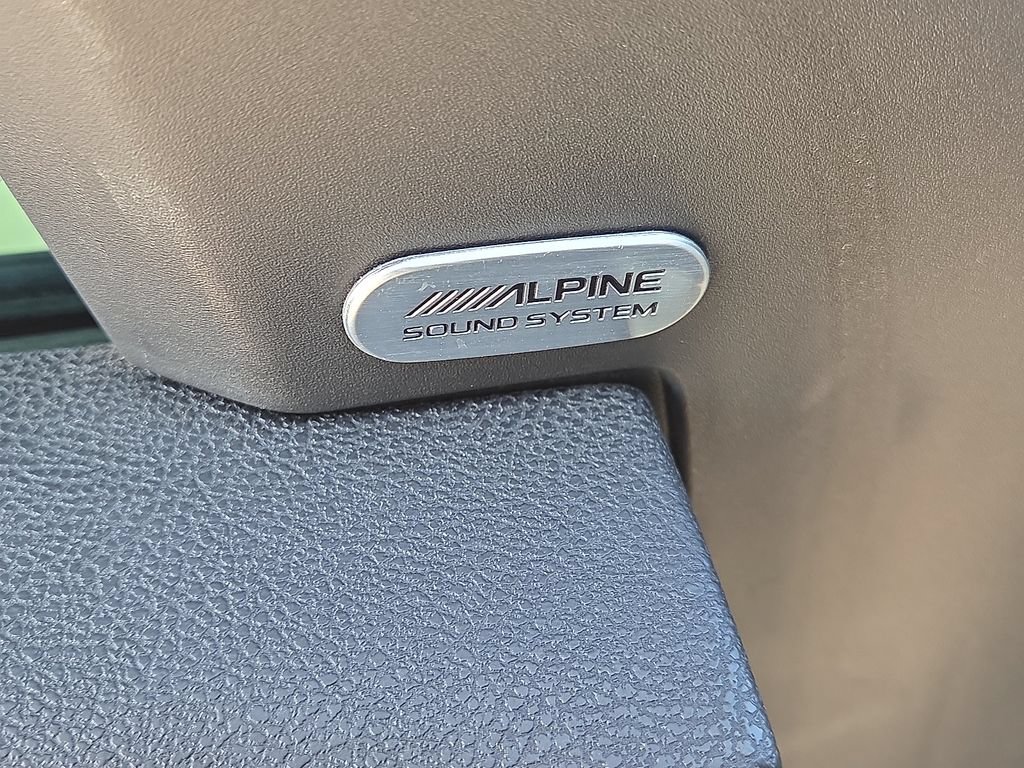 Used 2023 Dodge Charger SXT RWD image 21