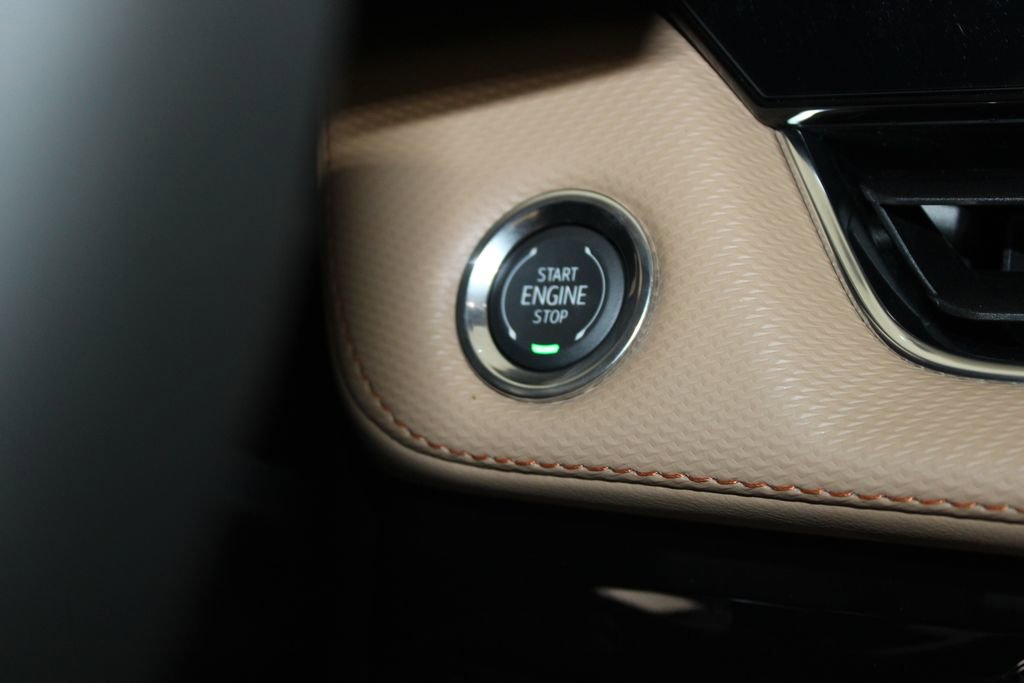 New 2026 Chevrolet Equinox ACTIV w/ Convenience Package III image 38