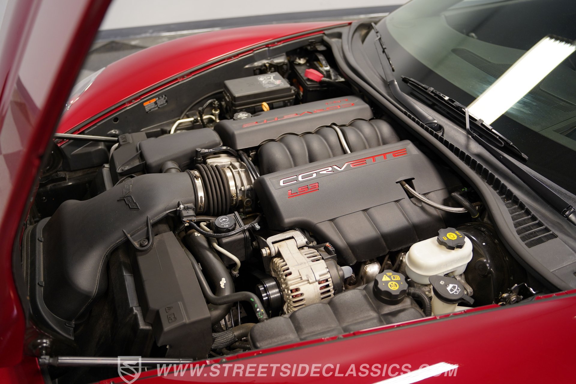 Used 2012 Chevrolet Corvette Grand Sport w/ 3LT Preferred Equipment Group RWD image 3