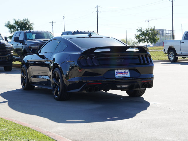 Used 2022 Ford Mustang GT Premium w/ Equipment Group 401A RWD image 3