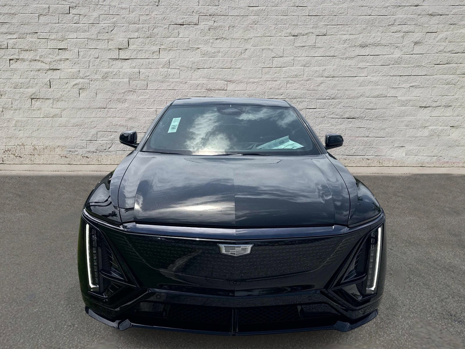 New 2026 Cadillac Lyriq V image 9