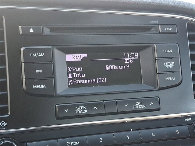 Used 2017 Hyundai Elantra SE image 16