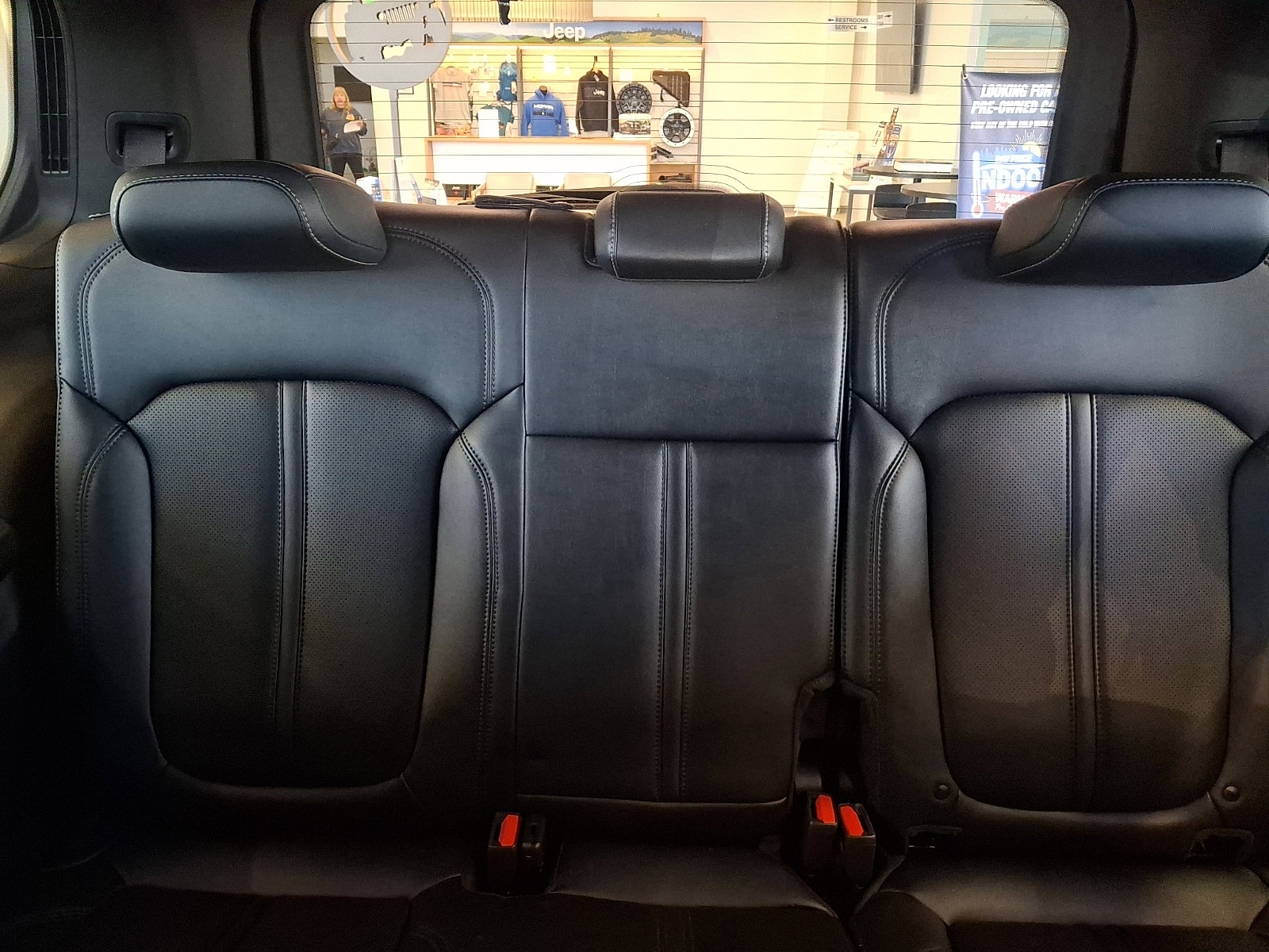 Used 2022 Jeep Wagoneer Series III image 9