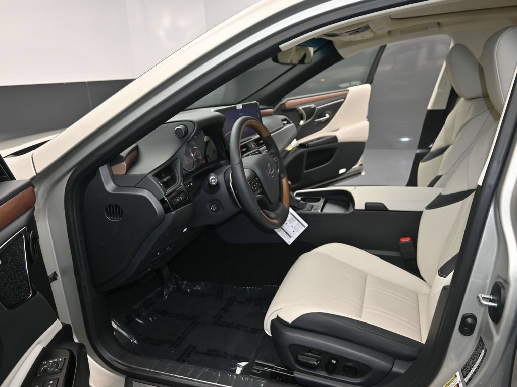 Certified 2025 Lexus ES 350 Ultra Luxury FWD image 13