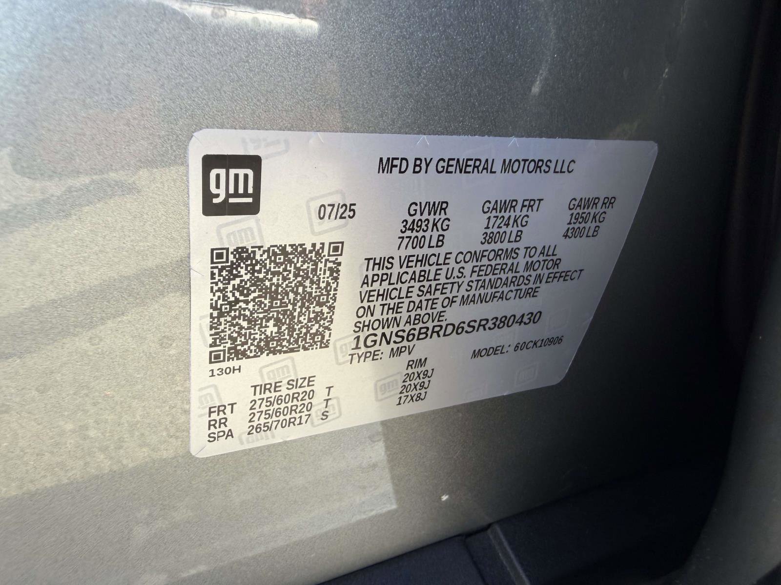 Certified 2025 Chevrolet Suburban LS AWD/4WD image 17