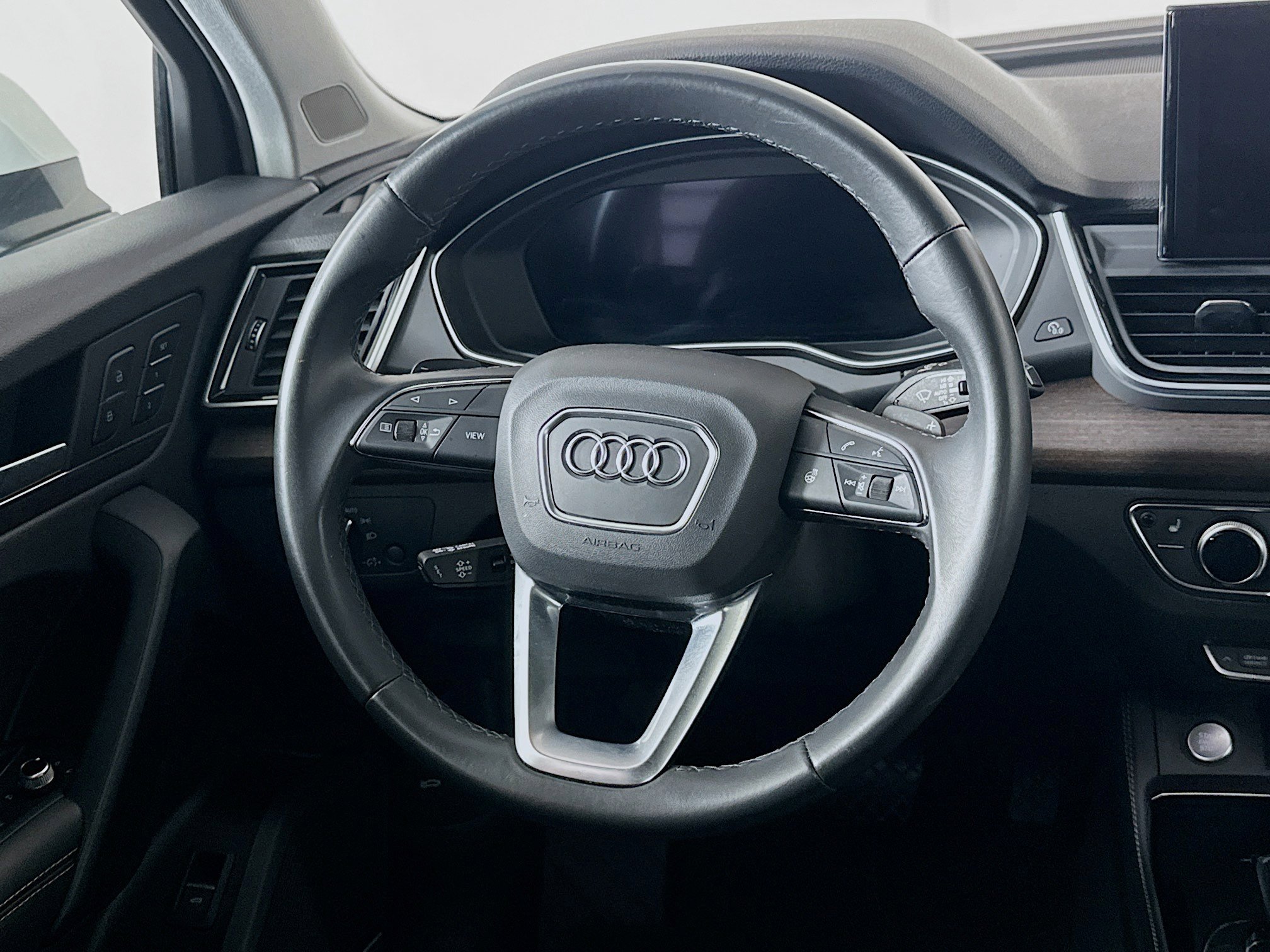 Used 2024 Audi Q5 2.0T Premium Plus AWD/4WD image 18