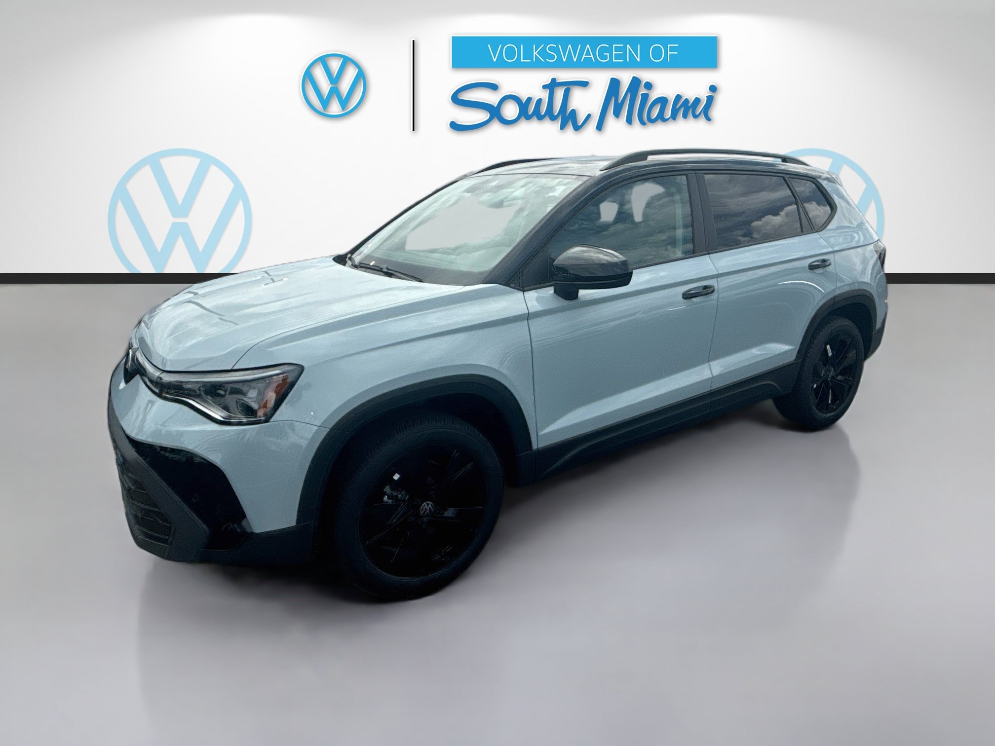 Certified 2021 Volkswagen Atlas Cross Sport SE FWD image 3