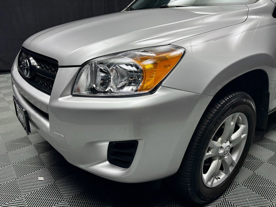 Used 2011 Toyota RAV4 4WD w/ Upgrade Value Pkg image 10