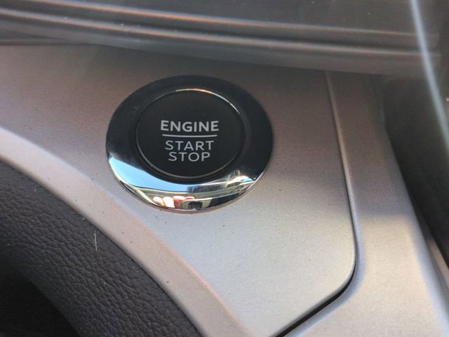 Used 2023 Ford Explorer XLT w/ Class IV Trailer Tow Package image 18