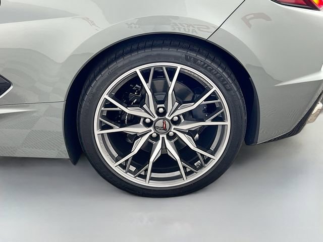 Used 2024 Chevrolet Corvette Stingray Preferred Cpe image 31