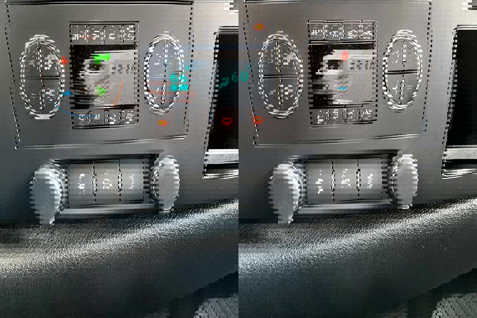 Used 2013 Chevrolet Silverado 1500 LT image 31