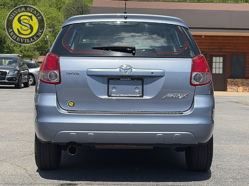 Used 2004 Toyota Matrix FWD image 5