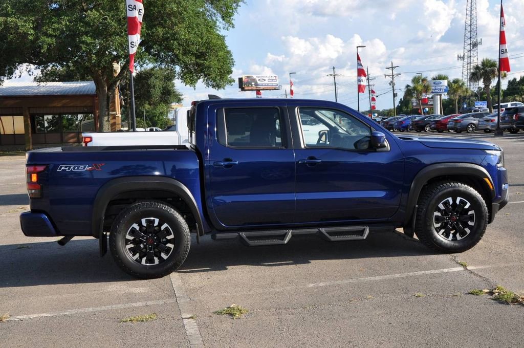 Used 2022 Nissan Frontier Pro-X image 6