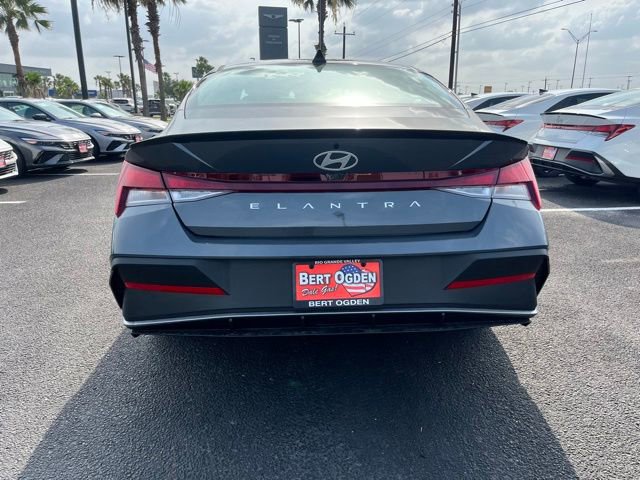 New 2026 Hyundai Elantra Sport FWD image 6